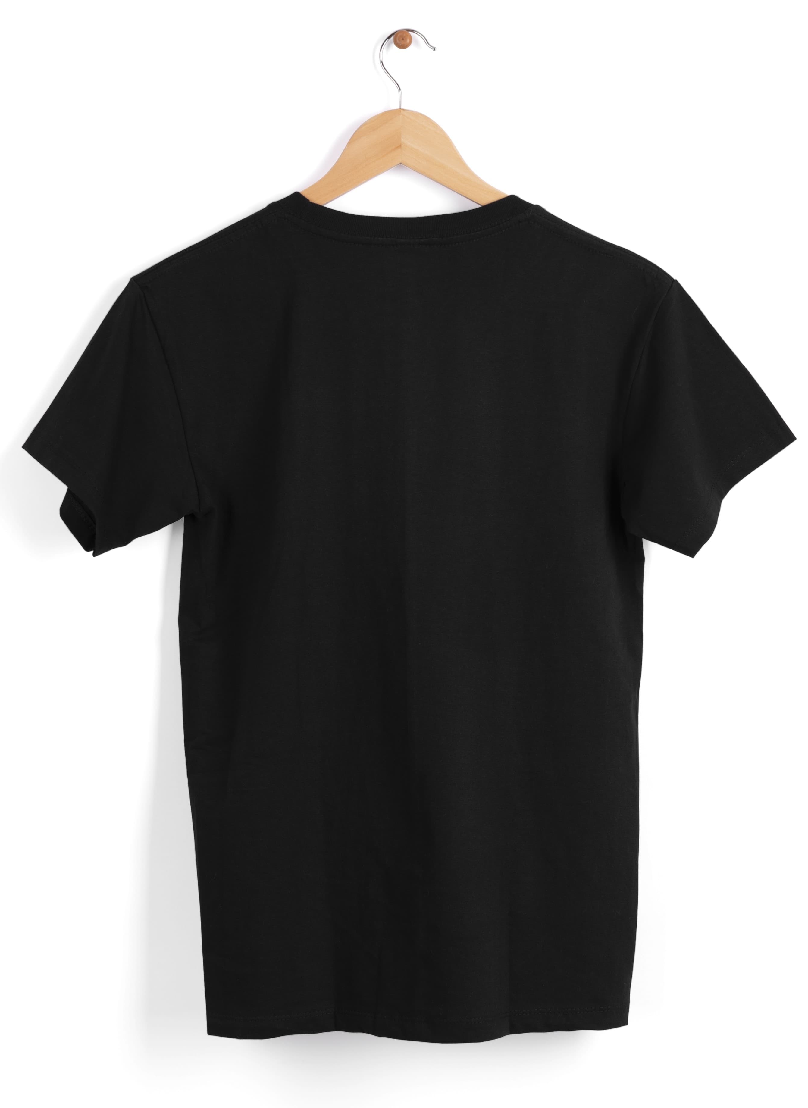 Black t-shirt